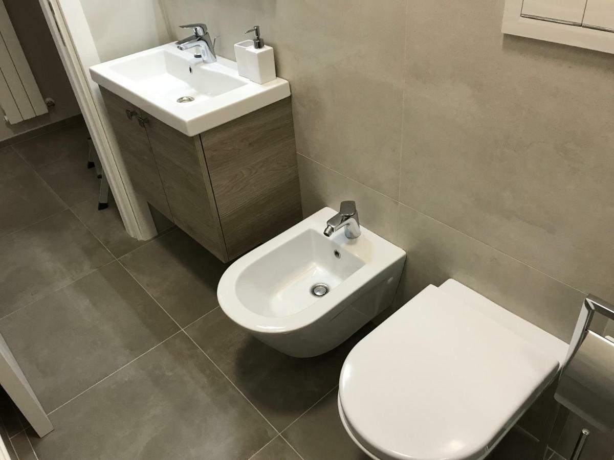 Casa Vacanze La Scalinata Бишелие Екстериор снимка
