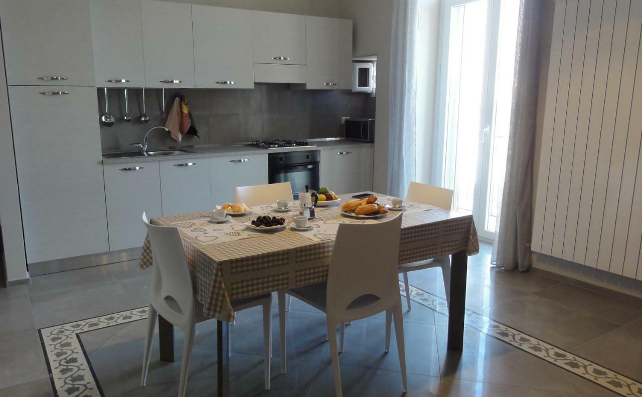 Casa Vacanze La Scalinata Бишелие Екстериор снимка